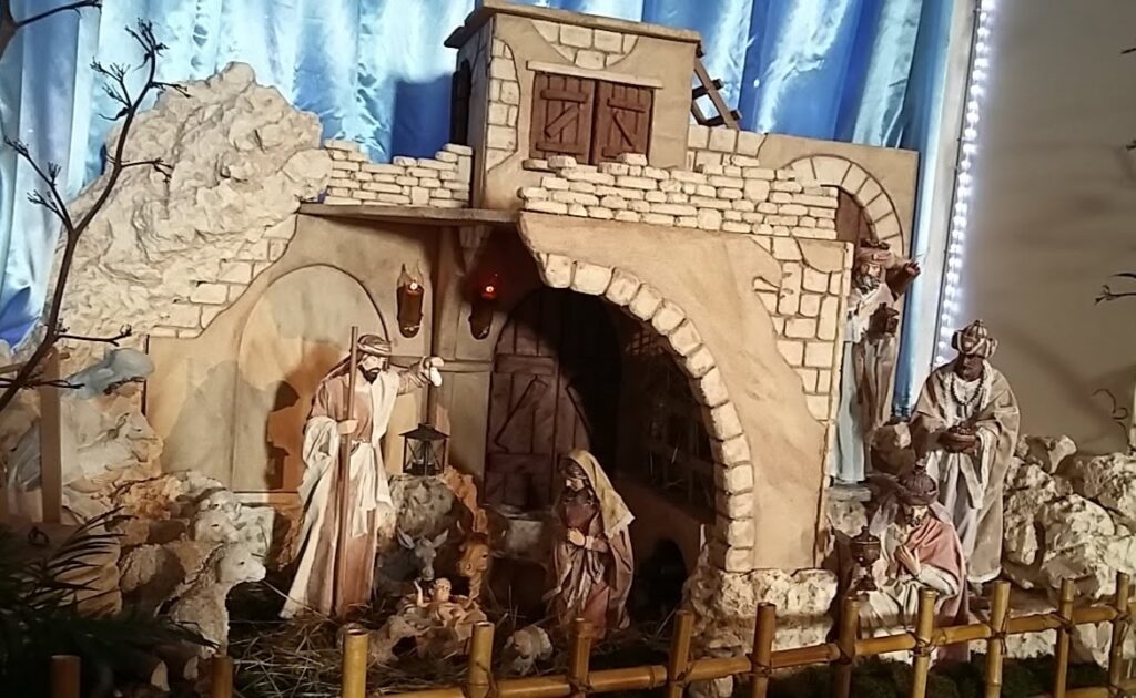 Das aktuelle Bild hat keinen Alternativtext. Der Dateiname ist: Krippe.jpg